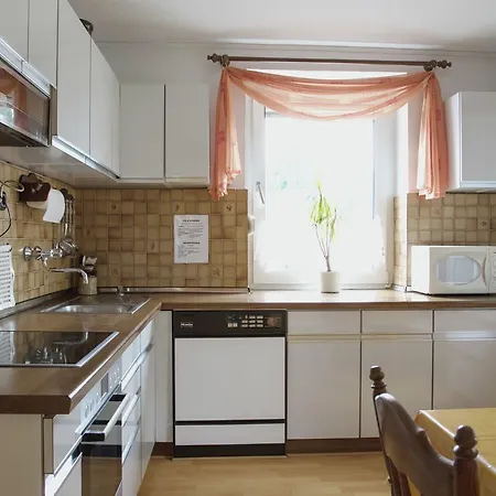 Apartmán Spacious Holiday Near Lake In Neukirchen *
