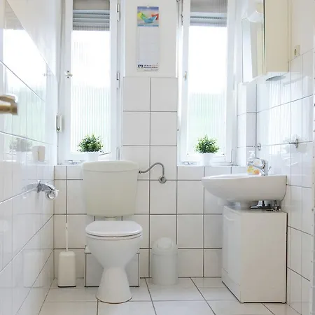 Apartmán Spacious Holiday Near Lake In Neukirchen *