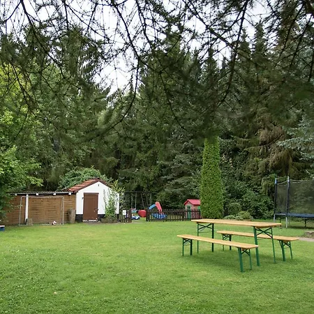 Spacious Holiday Near Lake In Neukirchen Apartmán *